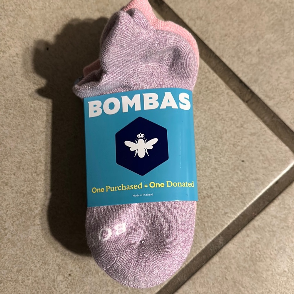 Bombas  set of 4 socks different colors